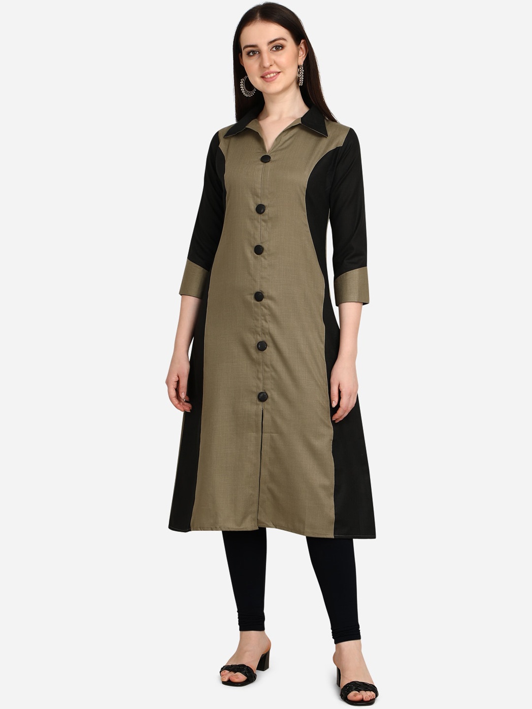 

OM SAI LATEST CREATION Women Green & Black Colourblocked Kurta