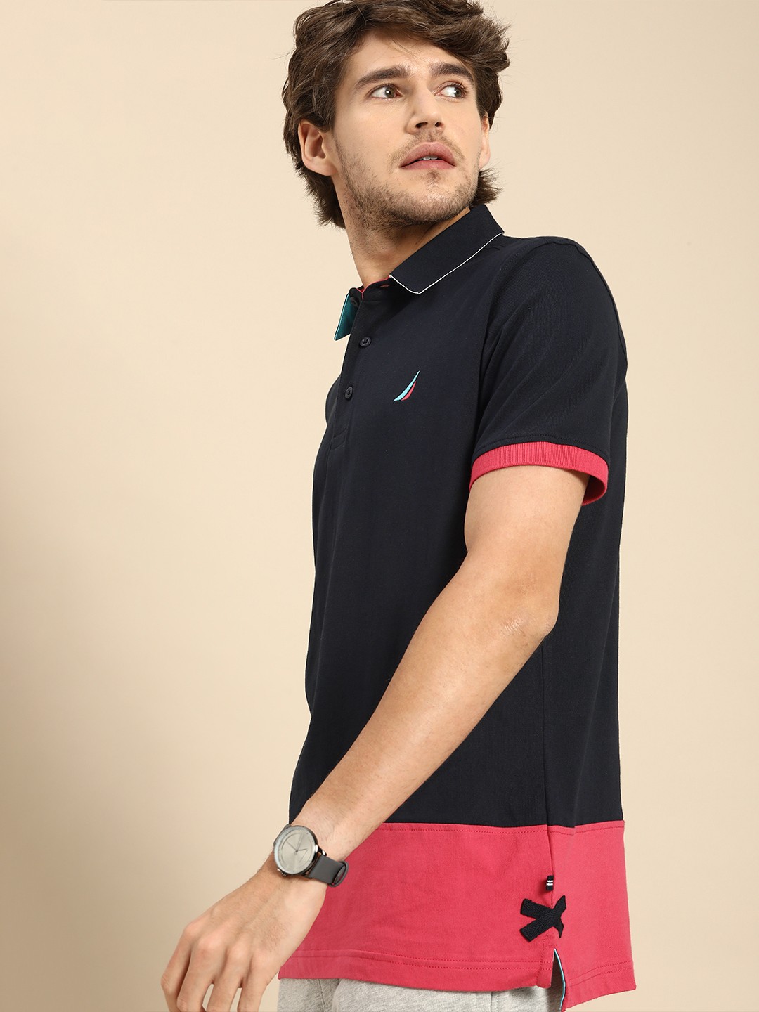 

Nautica Men Navy Blue & Pink Colourblocked Polo Collar Pure Cotton T-shirt