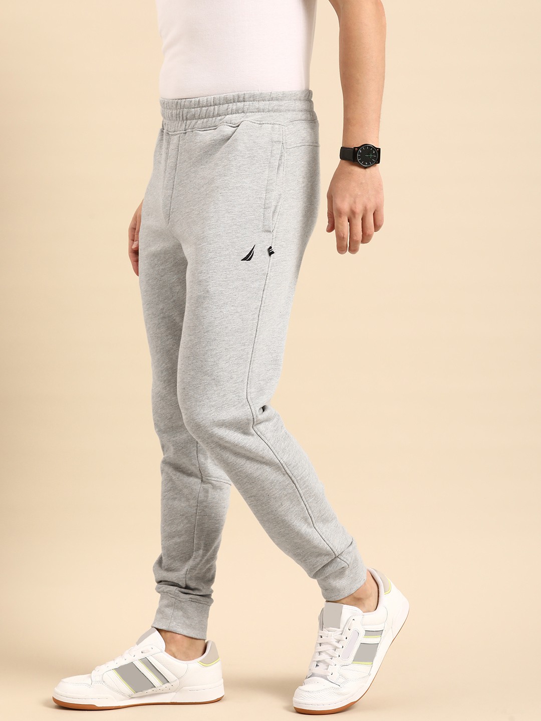 

Nautica Men Grey Solid Joggers
