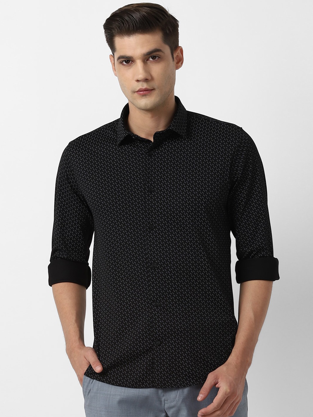 

Louis Philippe Sport Men Black Slim Fit Opaque Printed Casual Shirt