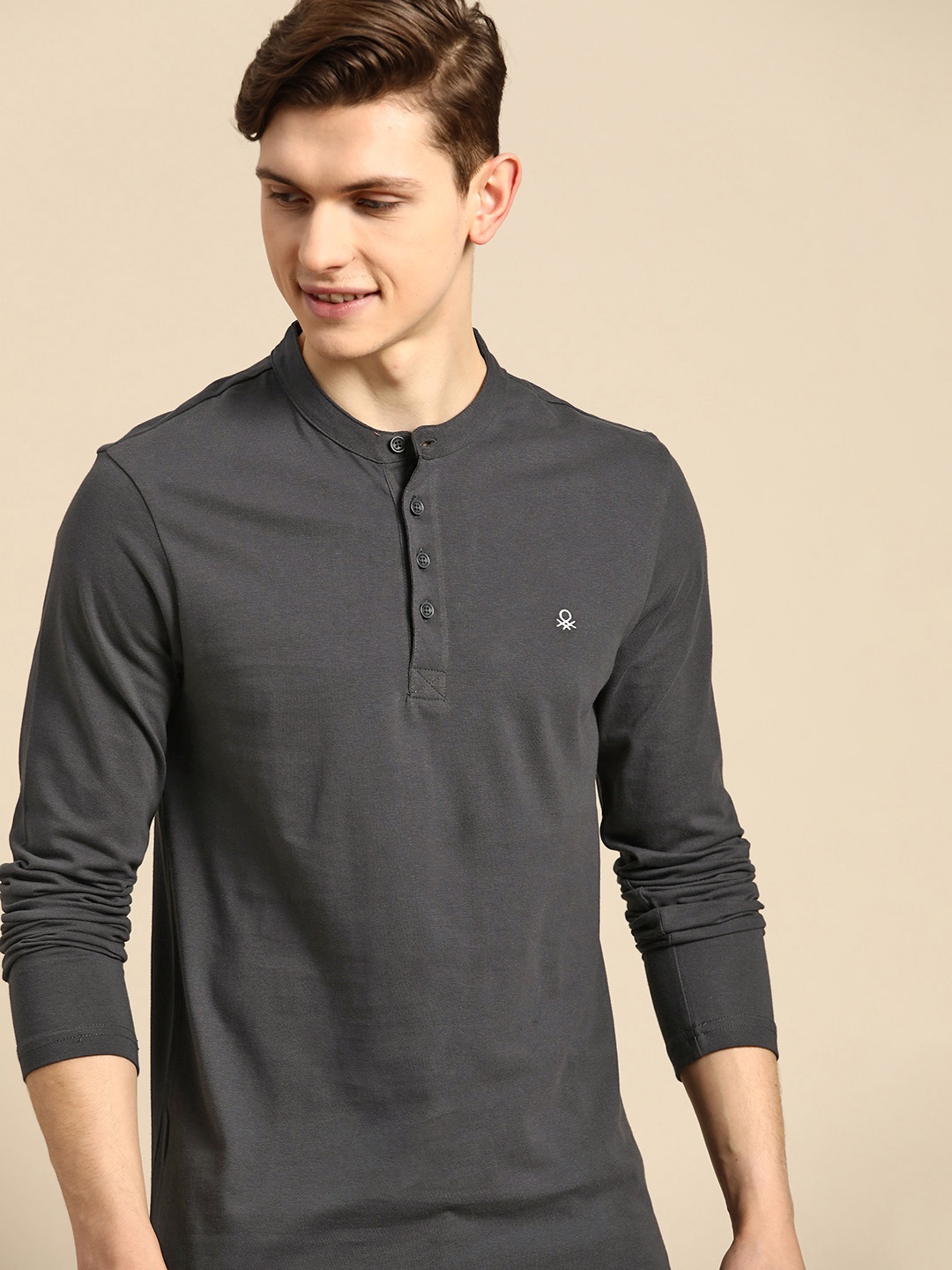 

United Colors of Benetton Men Charcoal Grey Mandarin Collar Pure Cotton T-shirt