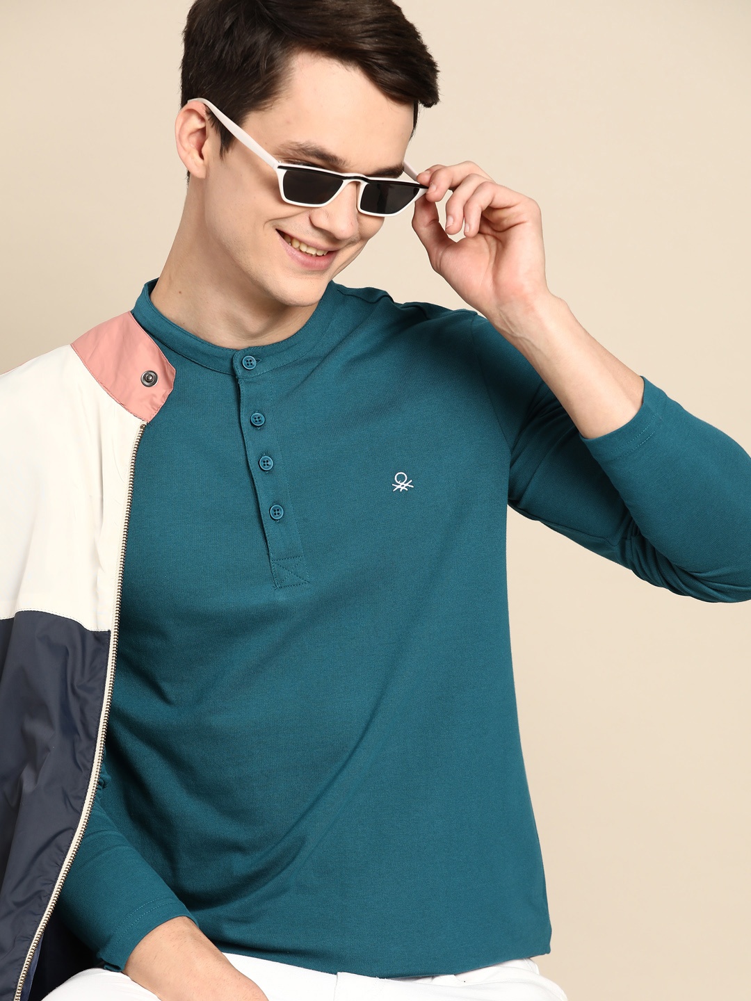 

United Colors of Benetton Men Teal Green Mandarin Collar Pure Cotton T-shirt