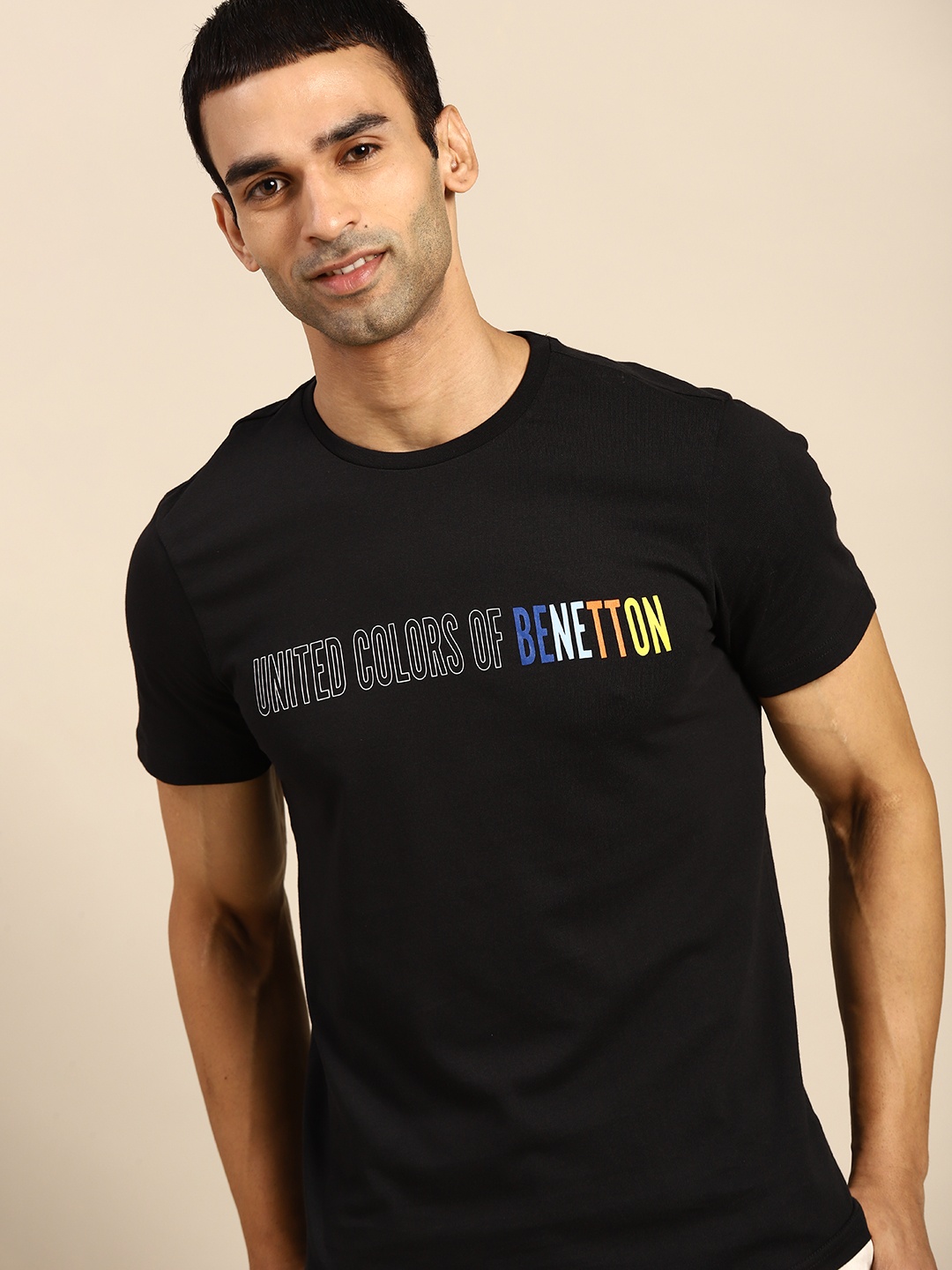 

United Colors of Benetton Men Black Pure Cotton Brand Logo Print Pure Cotton T-shirt
