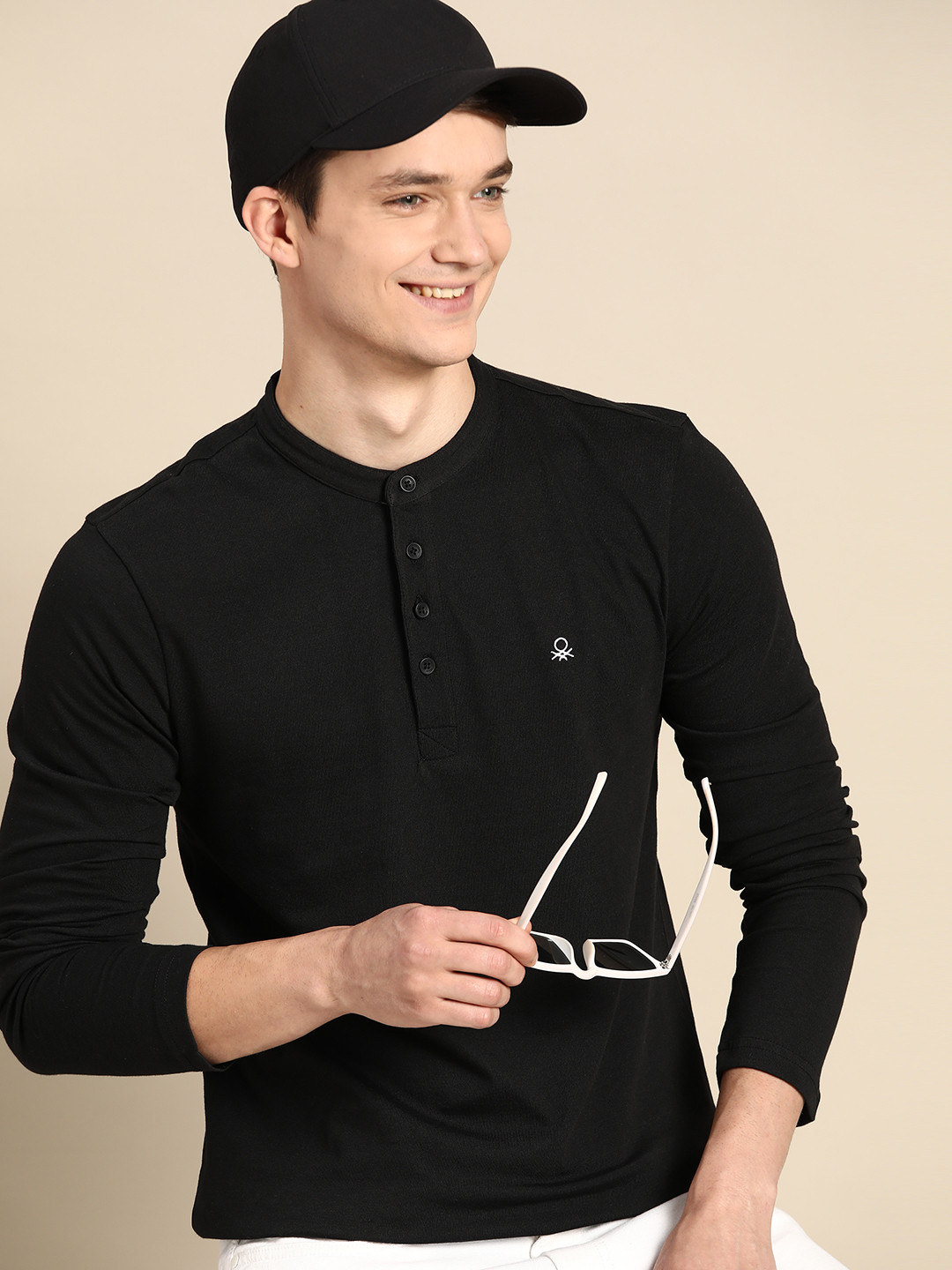 

United Colors of Benetton Men Black Mandarin Collar Pure Cotton T-shirt