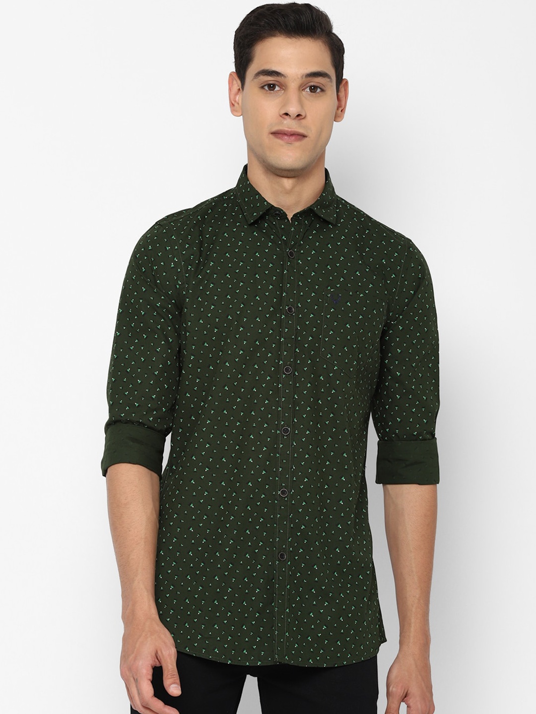 

Allen Solly Sport Men Green Opaque Printed Cotton Casual Shirt