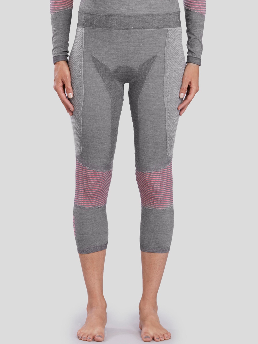 

WEDZE By Decathlon Women Grey Colourblocked Thermal Bottoms