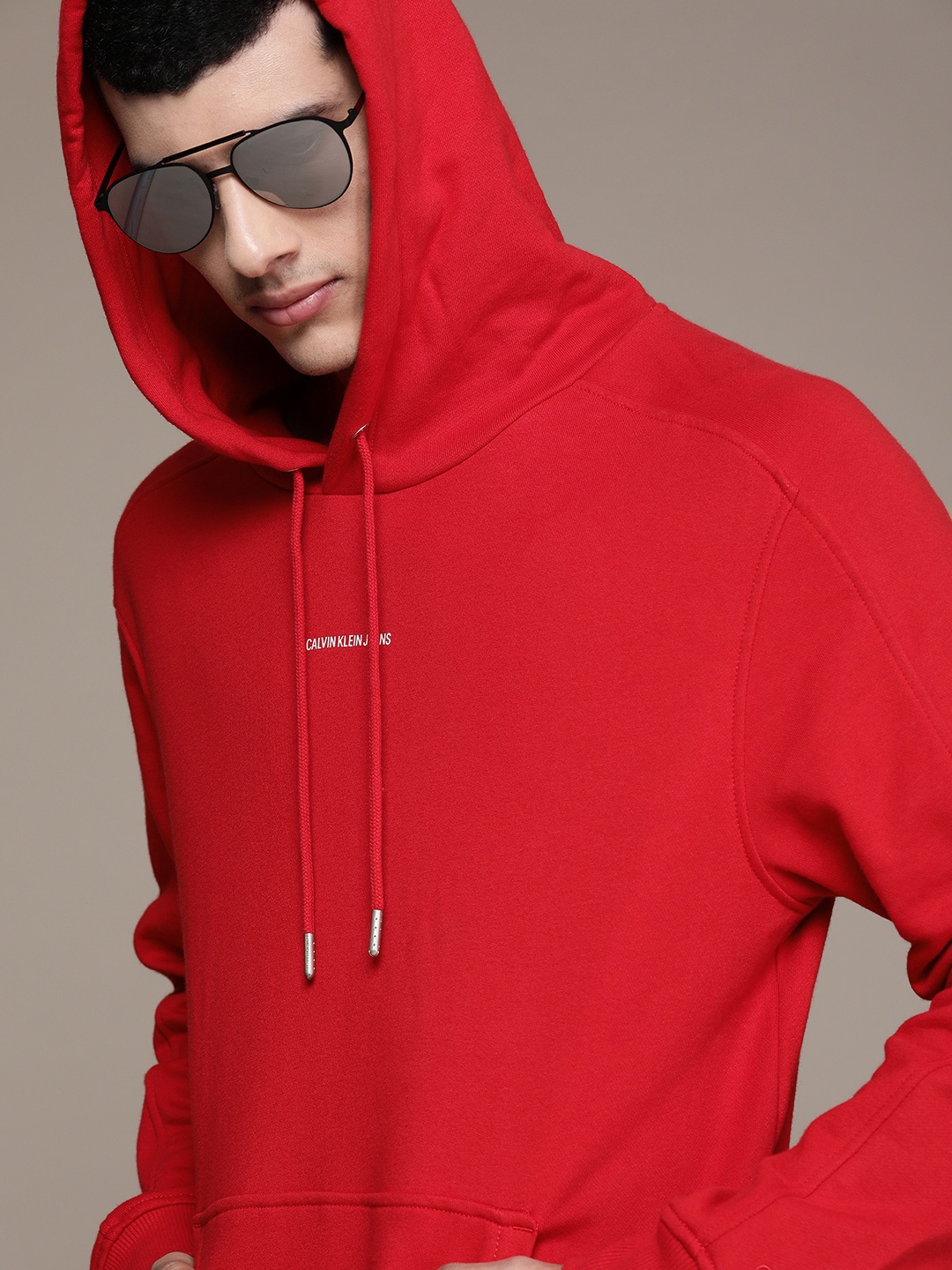 

Calvin Klein Jeans Men Red Brand Logo Printed Hooded Sweatshirt