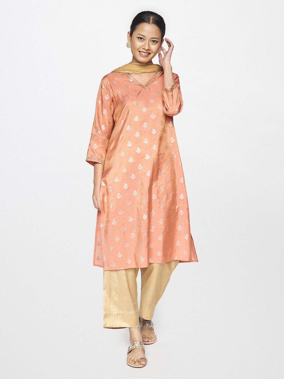 

Global Desi Women Coral Ethnic Motifs Printed Kurta
