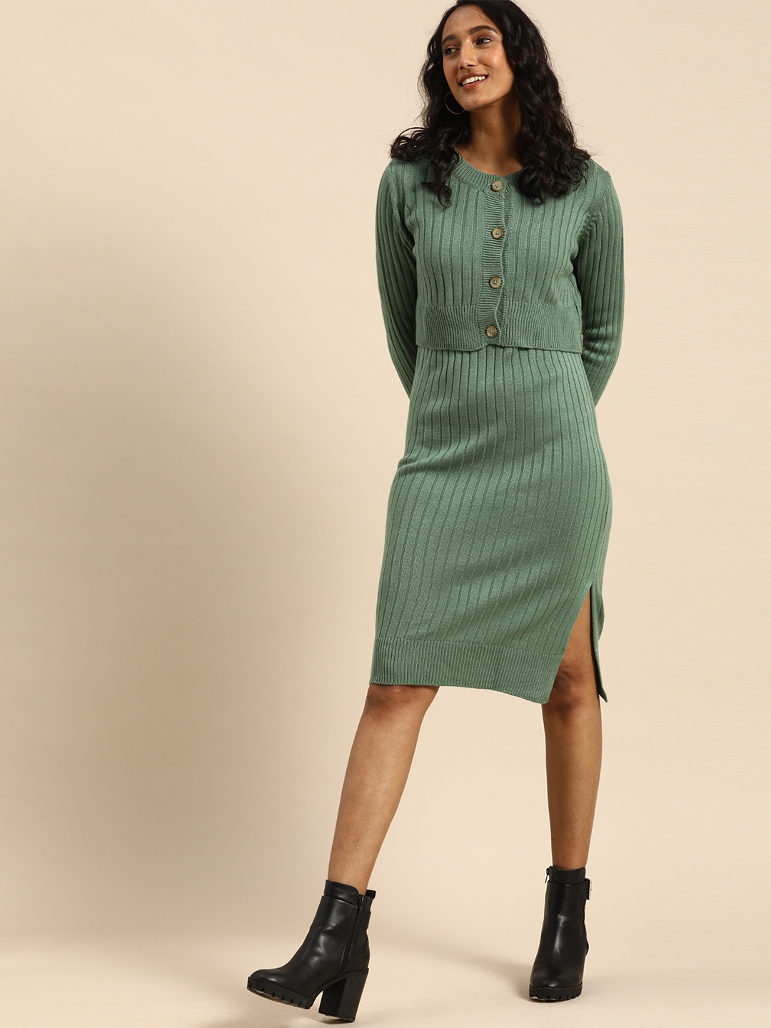 

Zink London Gorgeous Green Solid Co-ord Dress