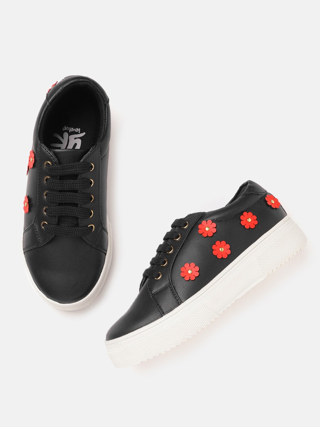 

YK Girls Black Solid Sneakers with Applique Detail
