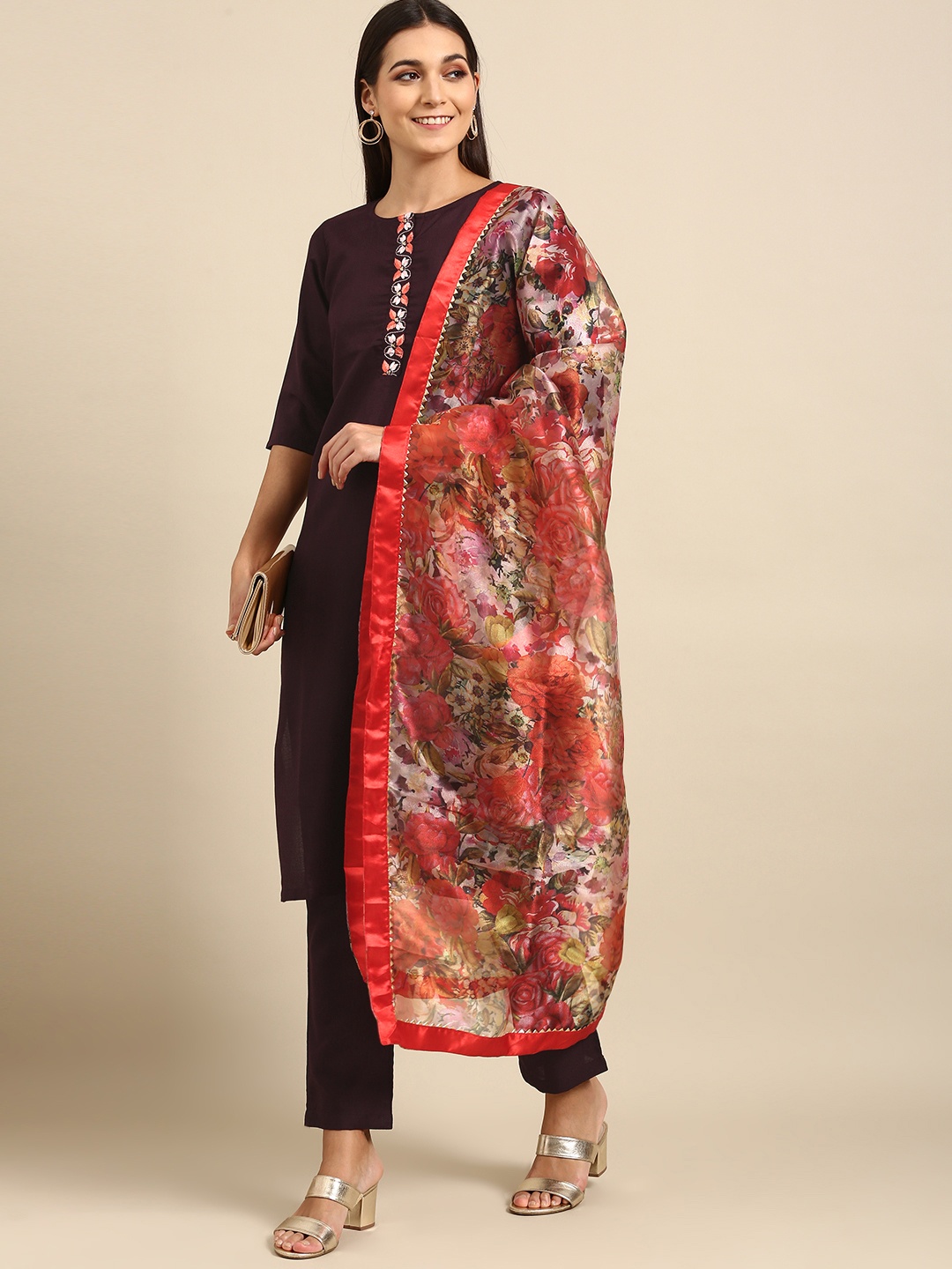 

Tikhi Imli Women Purple Floral Yoke Design Regular Kurta with Palazzos & With Dupatta