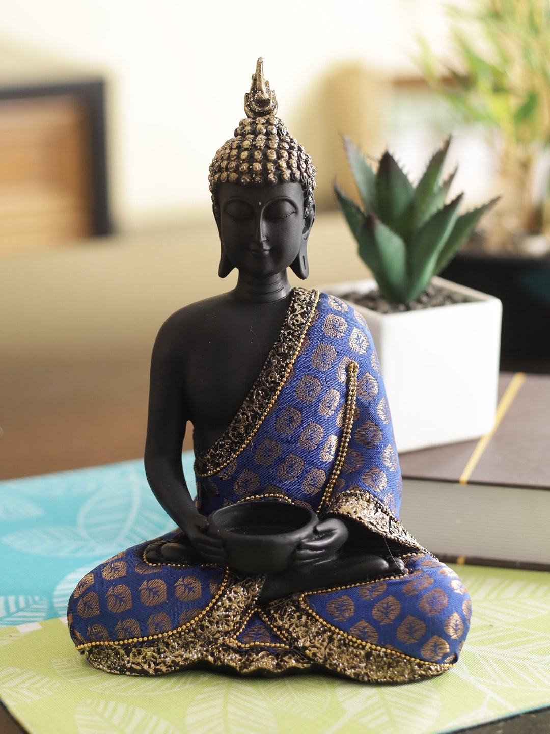 

Living Essence Blue & Gold-Toned Zen Polyresin Sitting Budhha Figurine