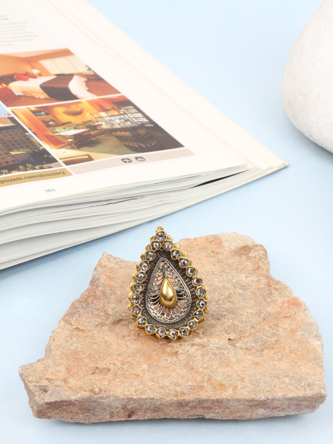 

SANGEETA BOOCHRA Gold-Plated & Silver-Toned Adjustable Finger Ring
