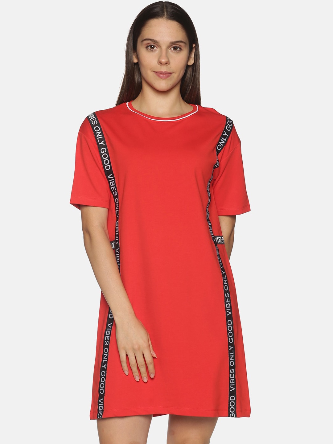 

BEVERLY BLUES Red A-Line Dress