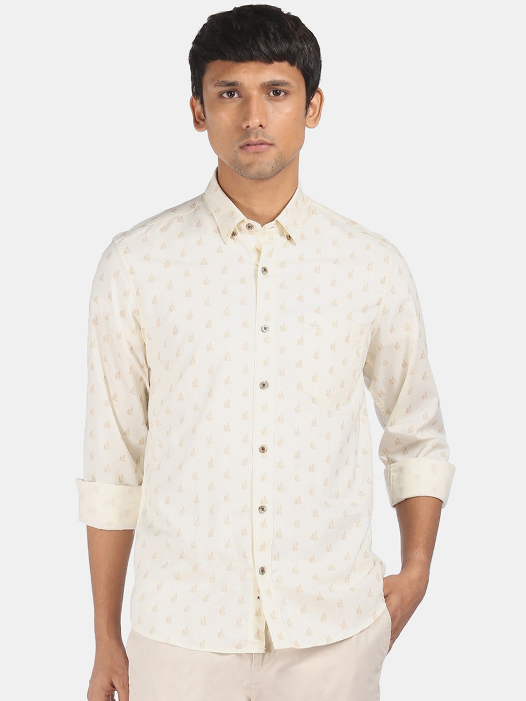 

Arrow Sport Men Beige Opaque Pure Cotton Printed Casual Shirt
