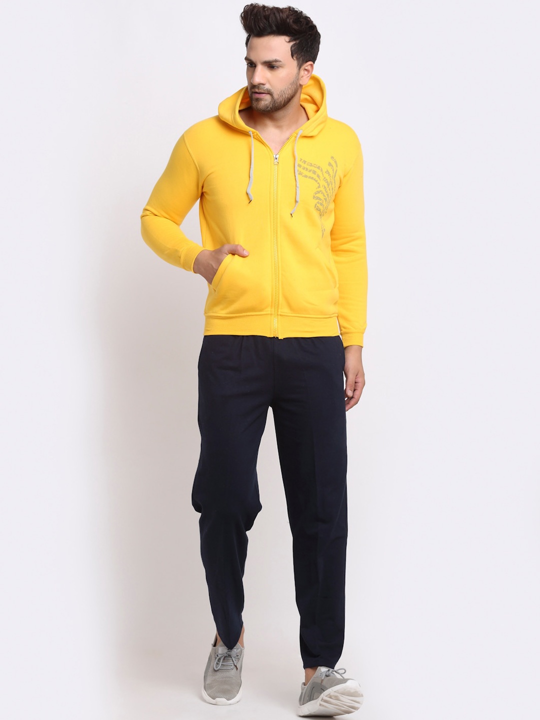 

VIMAL JONNEY Men Yellow & Black Solid Tracksuit