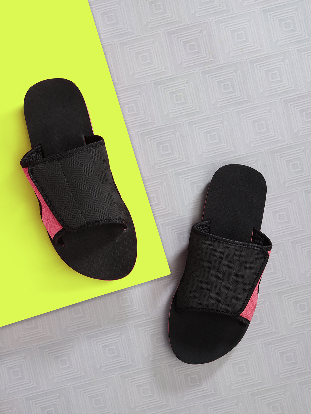 

Kook N Keech Women Pink & Black Solid Open Toe Flats