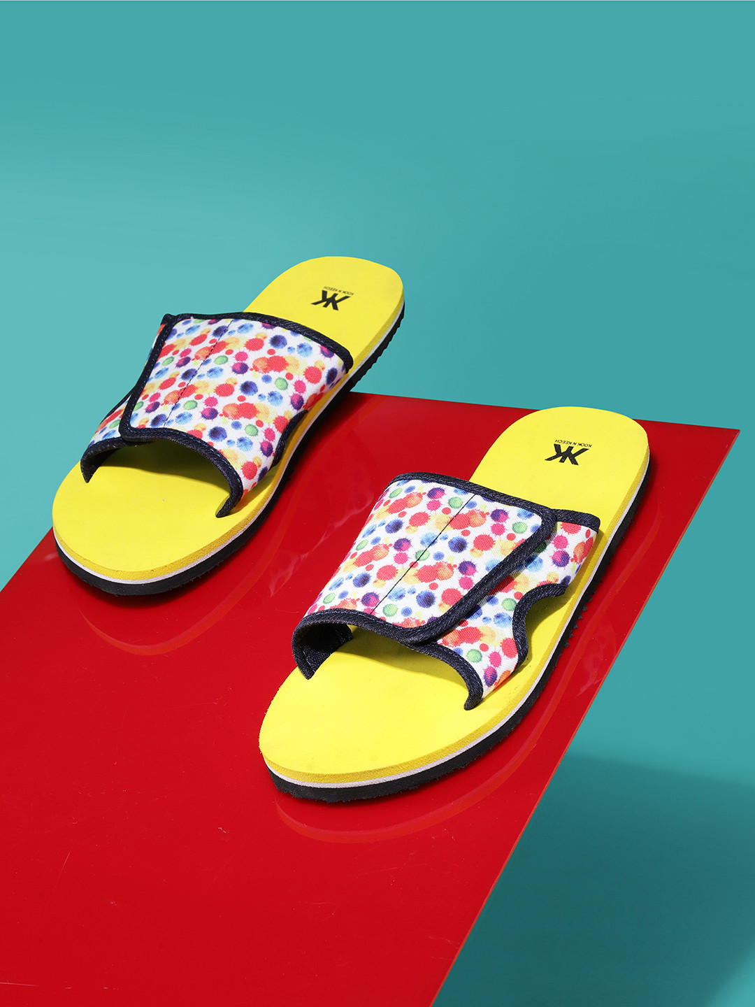 

Kook N Keech Women White & Red Abstract Print Open Toe Flats