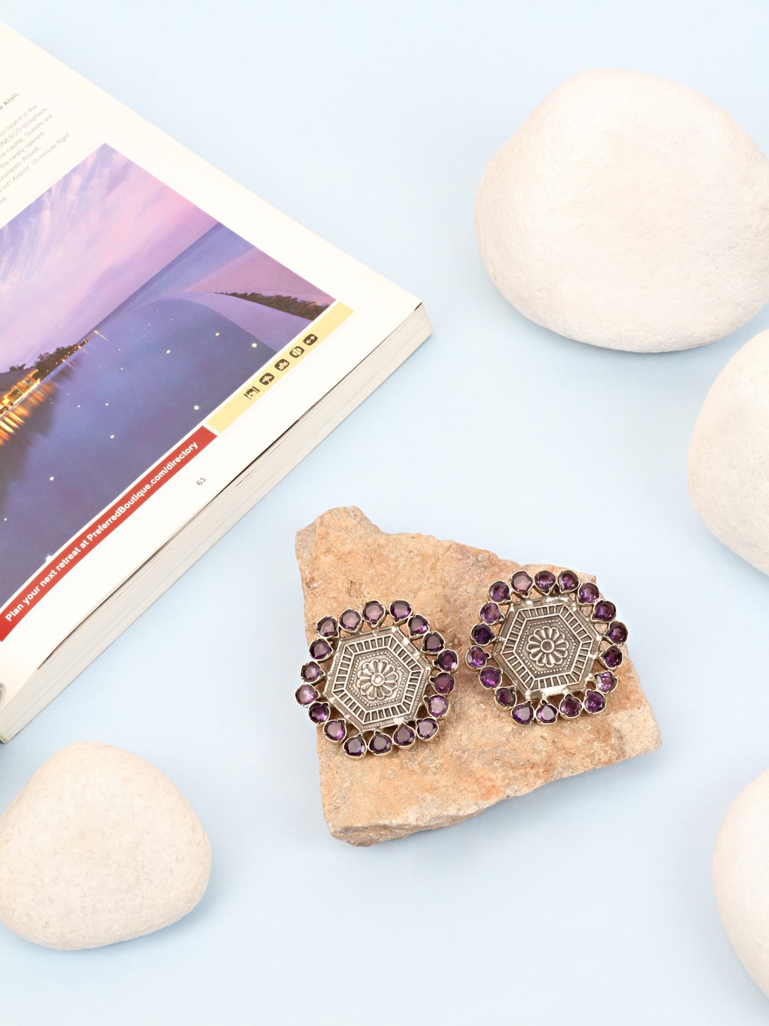 

SANGEETA BOOCHRA Silver-Toned Contemporary Studs Earrings