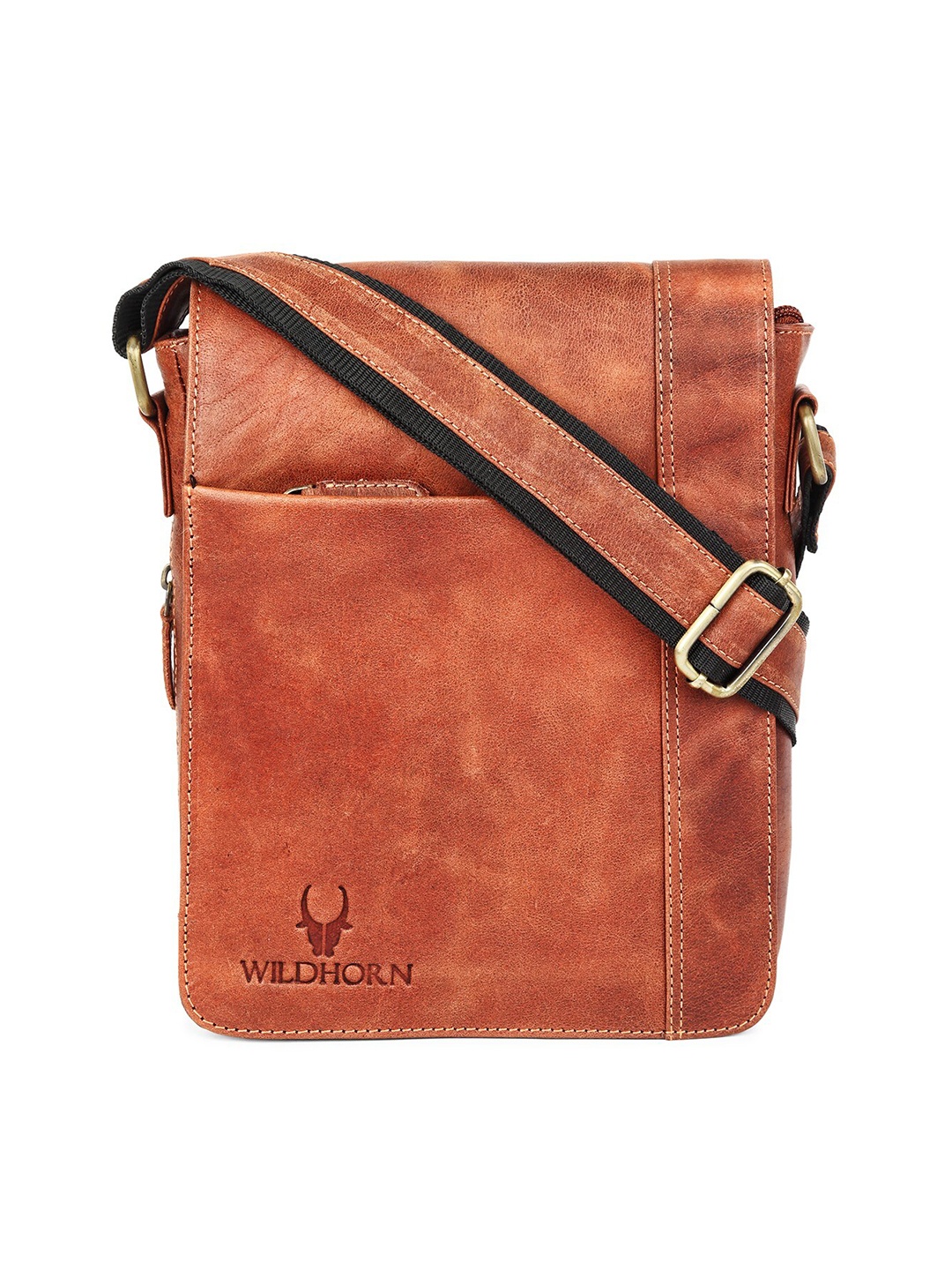 

WildHorn Men Tan & Black Textured Leather Messenger Bag
