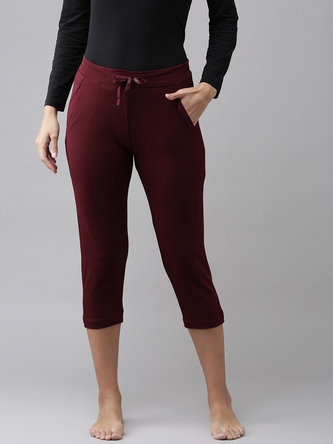 

Van Heusen Woman Smart Tech Easy Stain Release Lounge Capris, Maroon