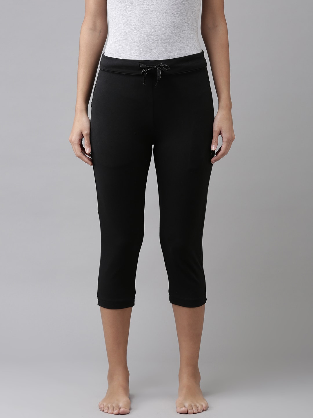 

Van Heusen Women Capris, Black