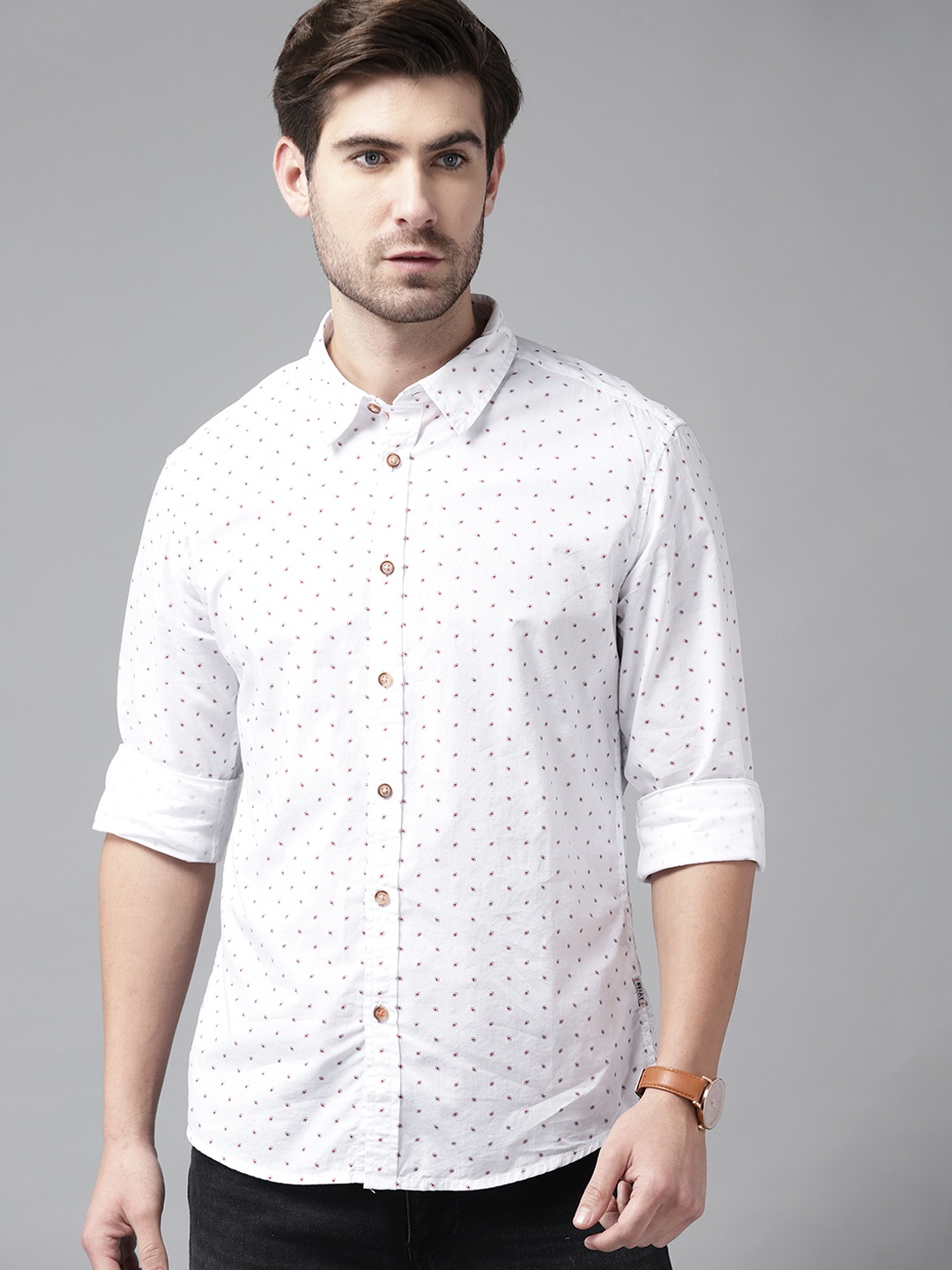 

BEAT LONDON by PEPE JEANS Men White Pure Cotton Slim Fit Opaque Printed Casual Shirt
