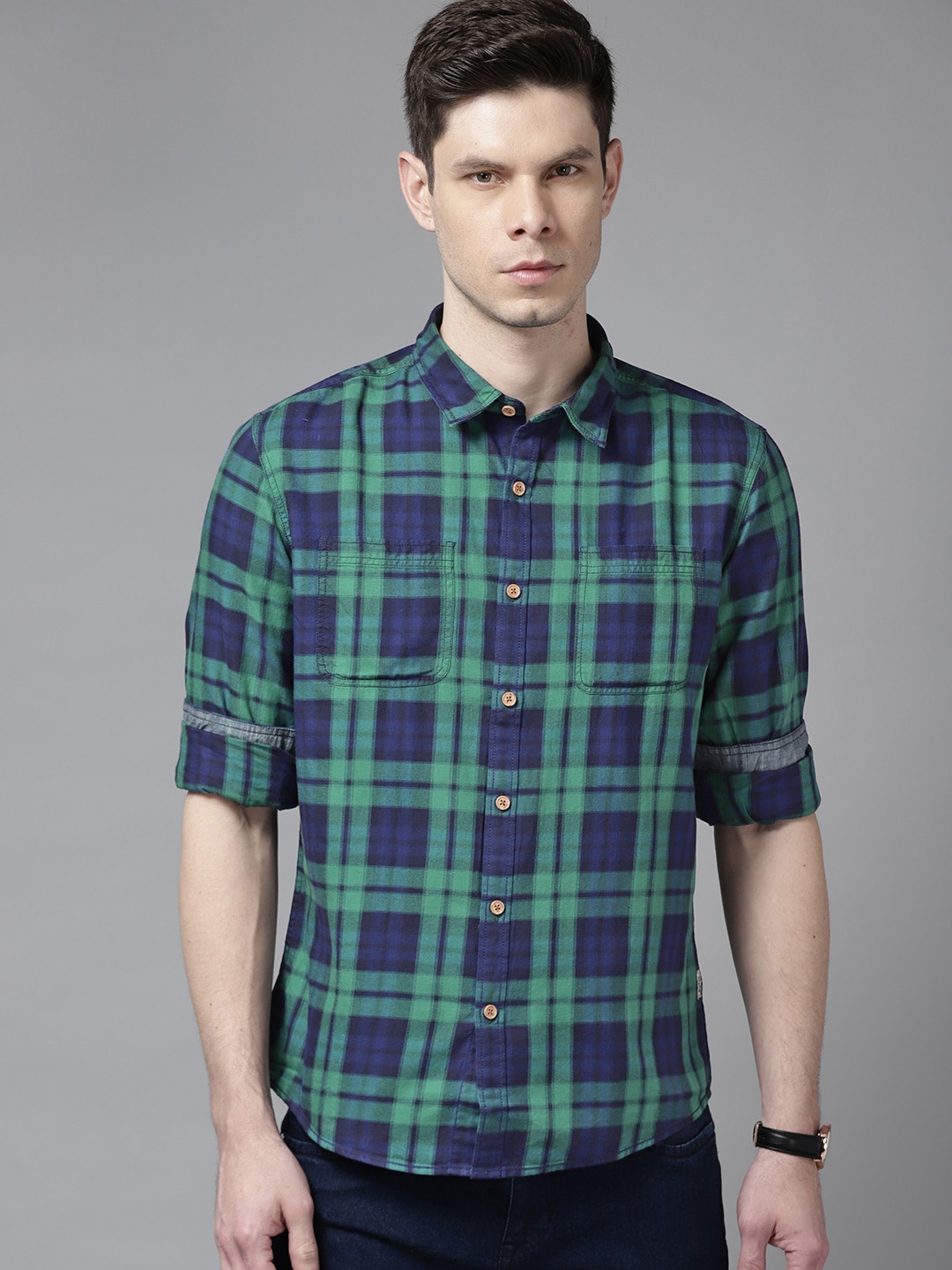 

BEAT LONDON by PEPE JEANS Men Green Pure Cotton Slim Fit Opaque Checked Casual Shirt