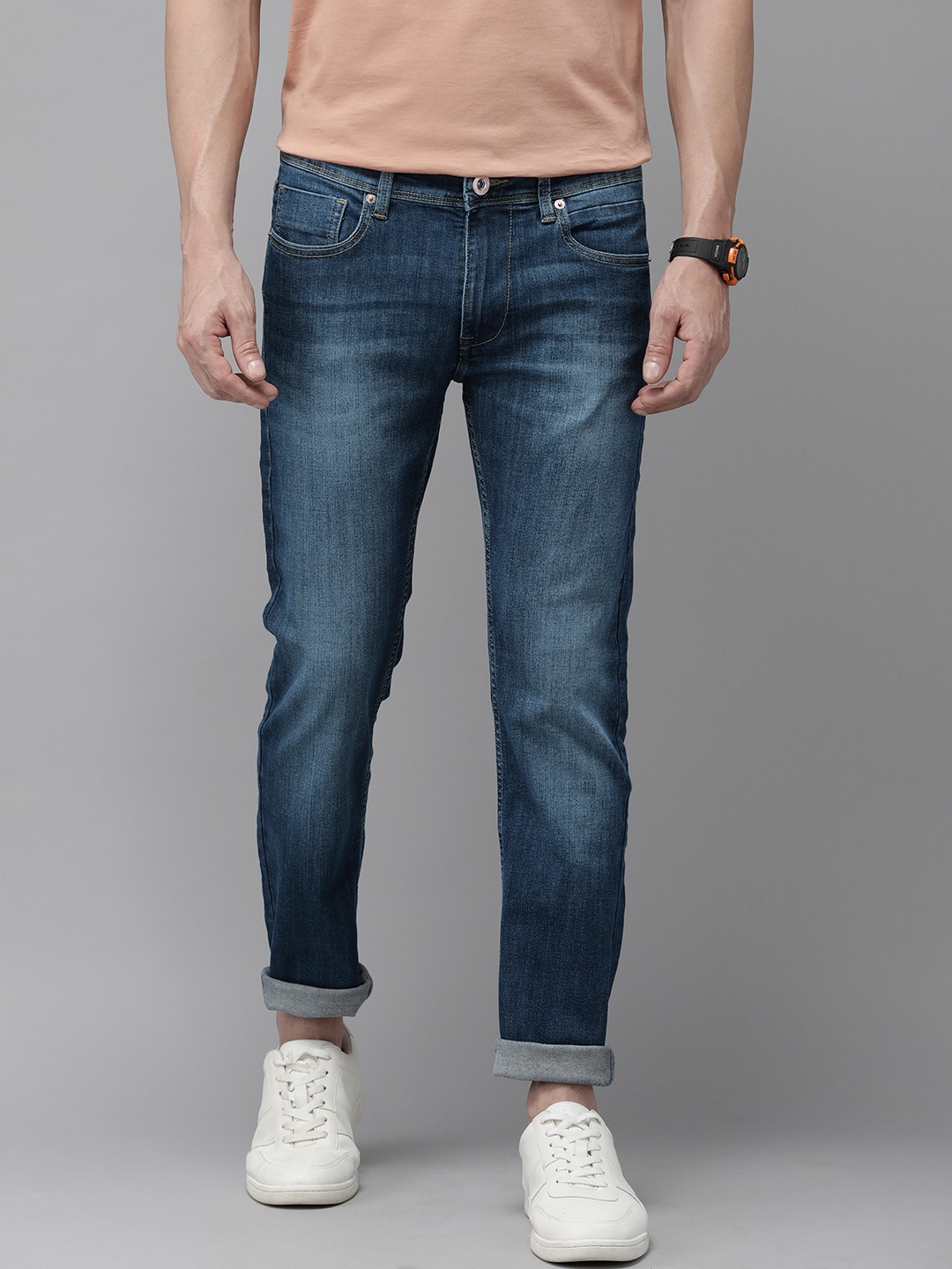 

BEAT LONDON by PEPE JEANS Men Blue Tapered Fit Light Fade Stretchable Jeans