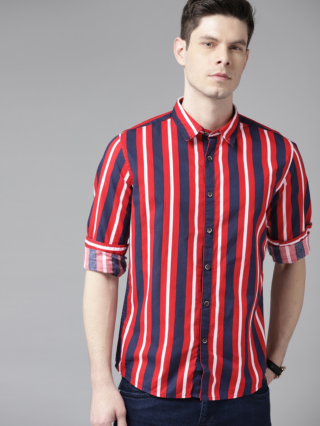 

BEAT LONDON by PEPE JEANS Men Red & Navy Blue Pure Cotton Slim Fit Striped Casual Shirt