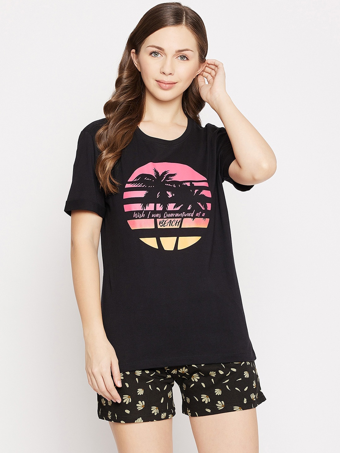 

Clovia Women Black Printed Night suit