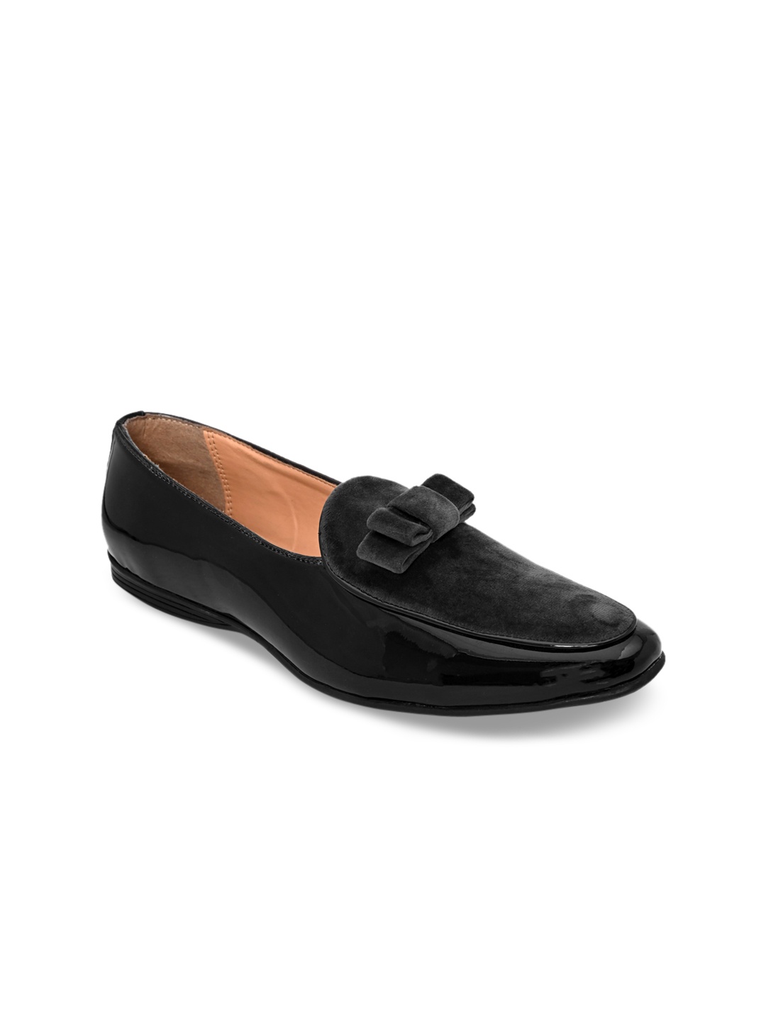 

San Frissco Men Black Loafers