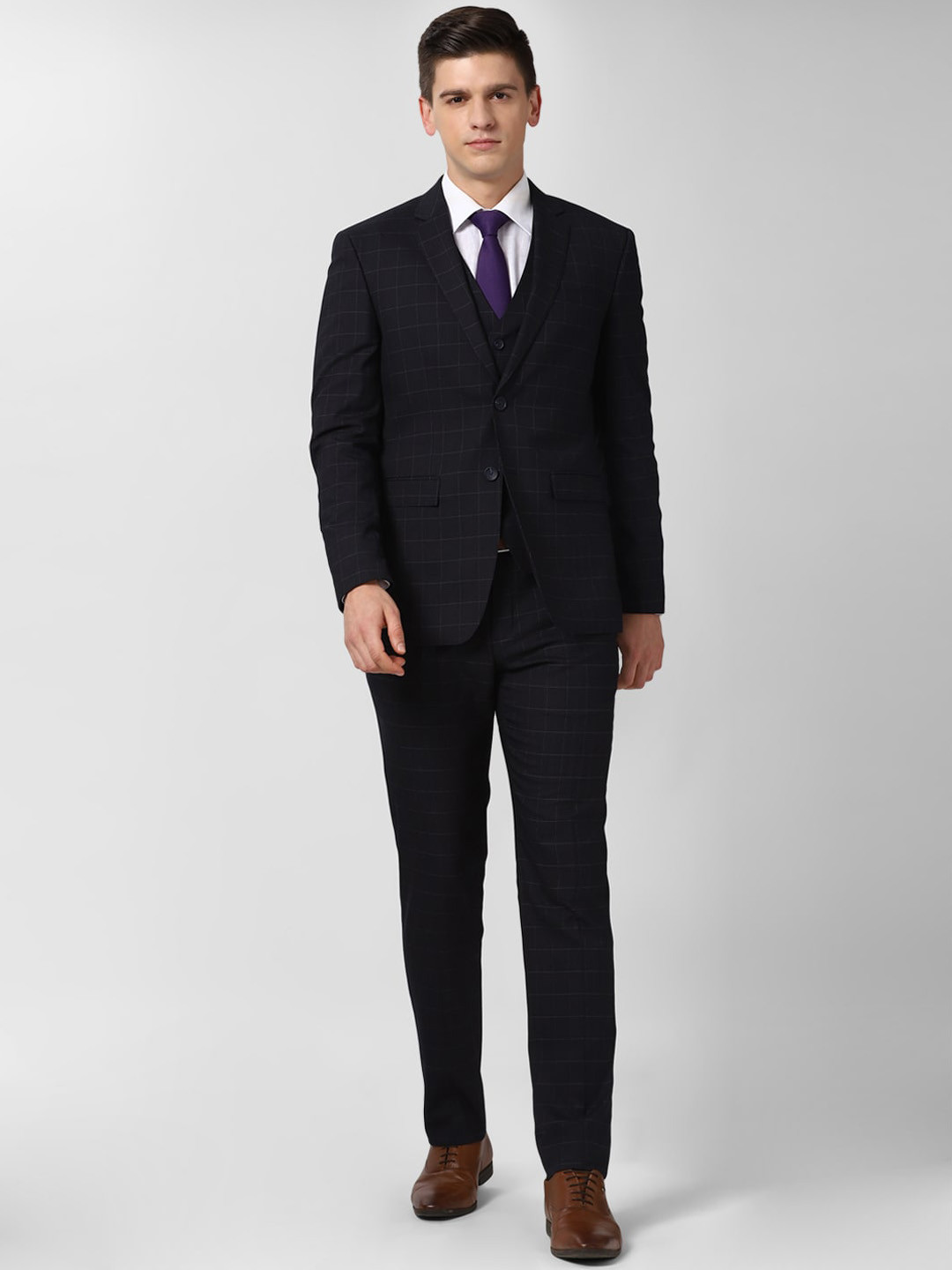 

Peter England Elite Men Black & Blue Checked Slim Fit Single-Breasted Formal 3-Piece Suit