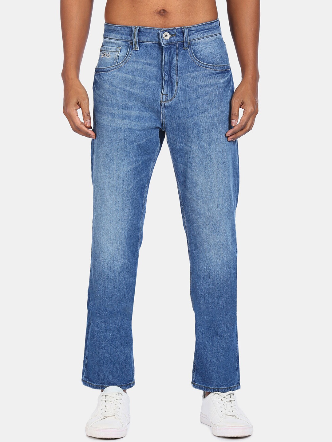 

Flying Machine Men Blue Light Fade Stretchable Jeans