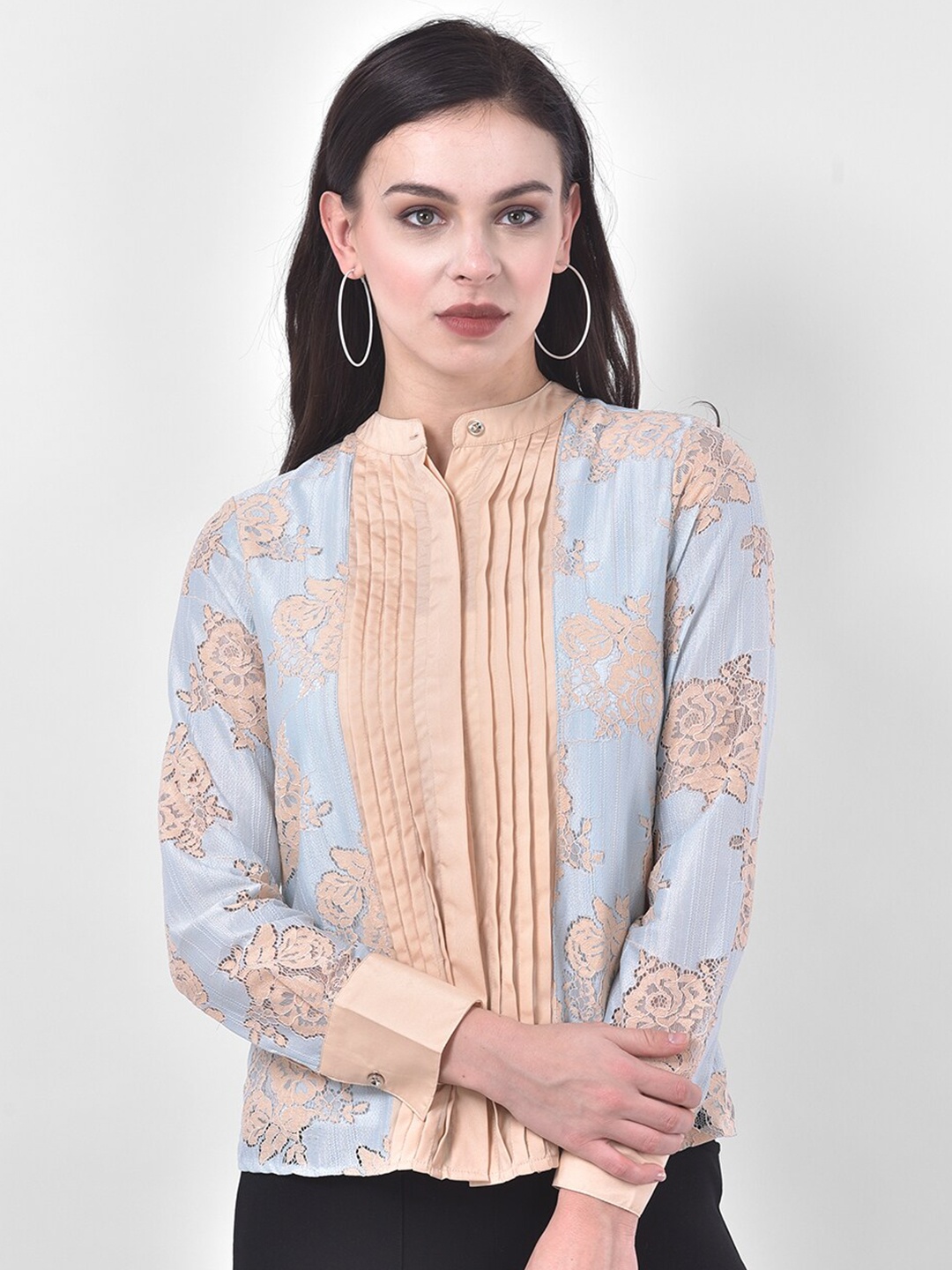 

Latin Quarters Blue Floral Mandarin Collar Regular Top