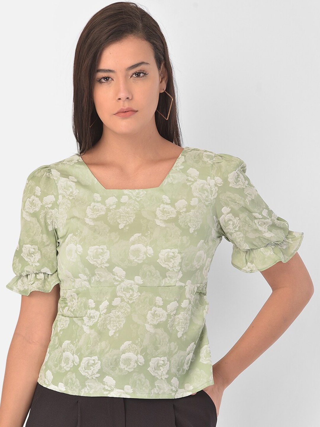 

Latin Quarters Women Green & Off White Floral Regular Top
