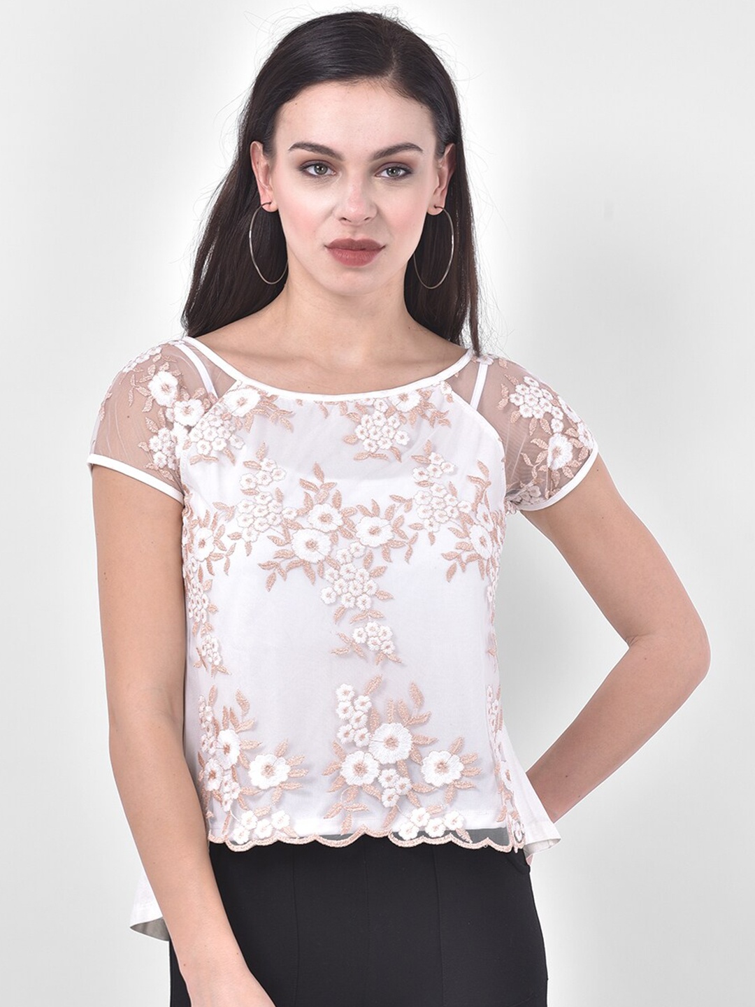 

Latin Quarters White & Gold-Toned Floral Lace Regular Top