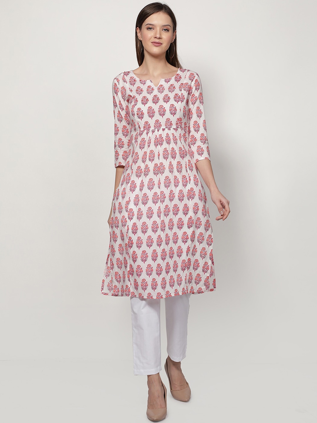 

Dipsha Women Pink & White Ethnic Motifs Printed Kurta