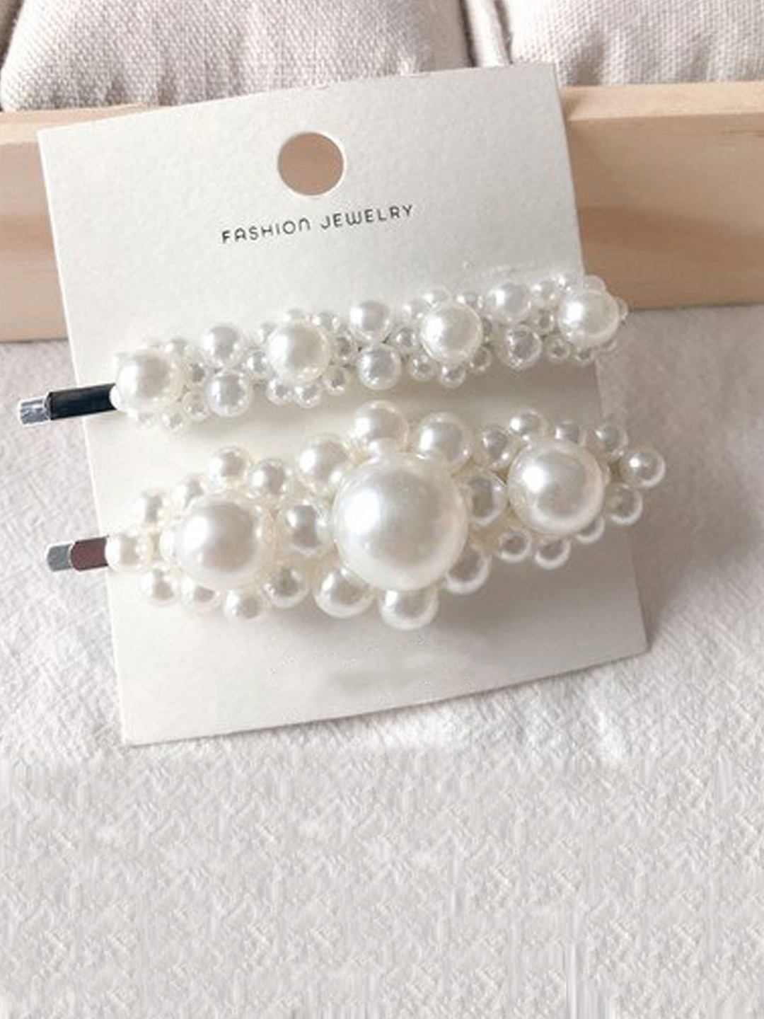 

Jewels Galaxy Women White Set of 2 Hair Accessory Set