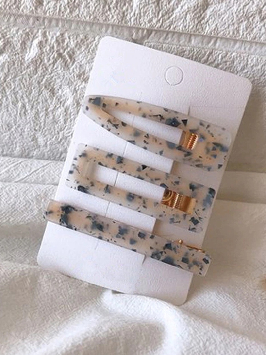 

Jewels Galaxy Women White & Blue Set of 3 Alligator Hair Clips