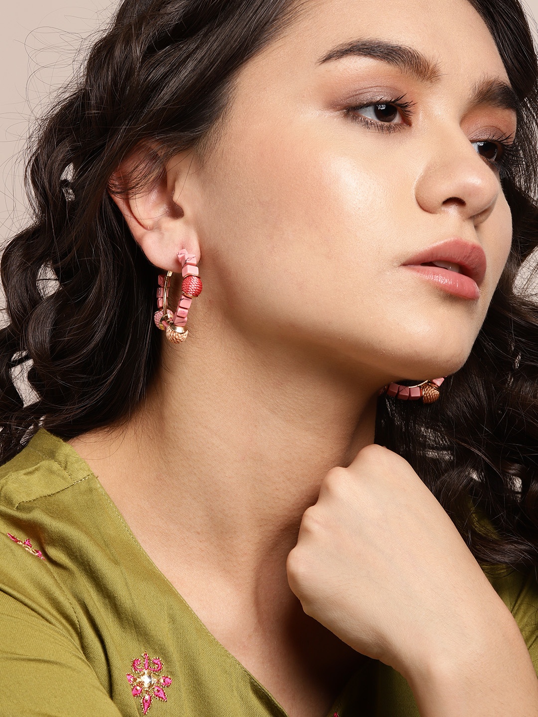 

Sangria Pink & Gold-Toned Beaded Circular Hoop Earrings