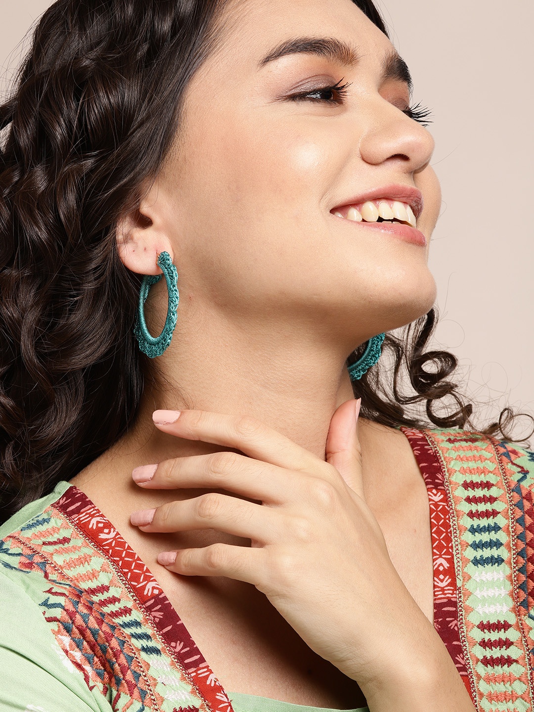 

Sangria Teal Blue & Gold-Toned Crochet Circular Hoop Earrings