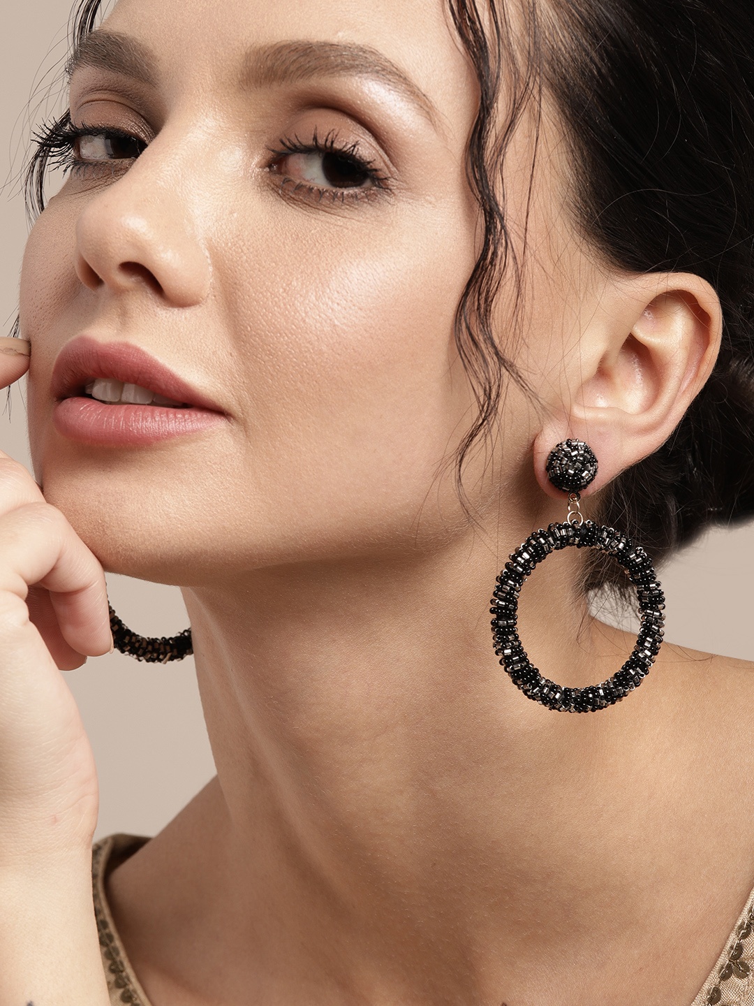 

Sangria Gunmetal-Toned & Black Circular Beaded Drop Earrings, Metallic