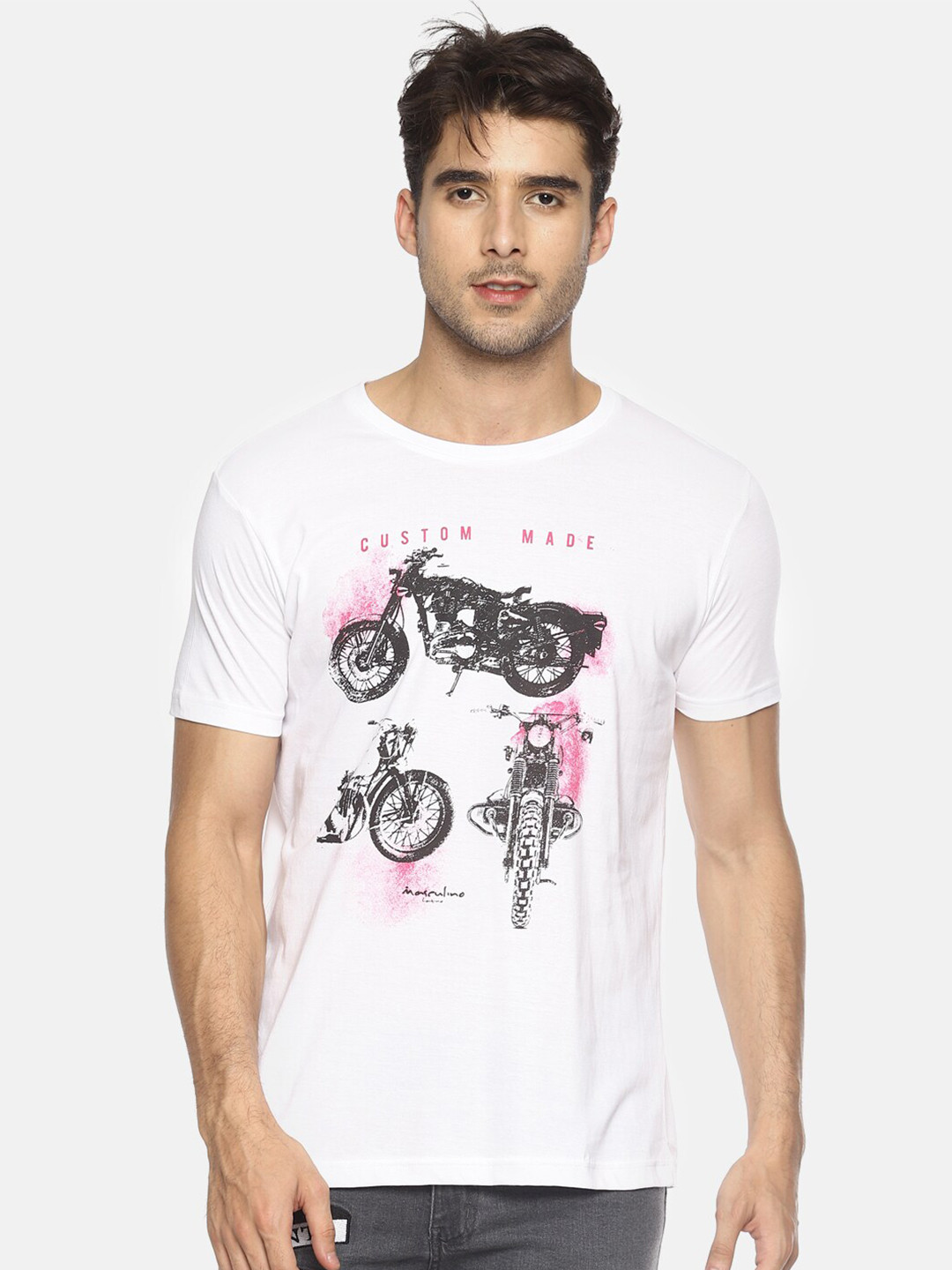 

Masculino Latino Men White Pure Cotton Graphic Printed Pure Cotton T-shirt