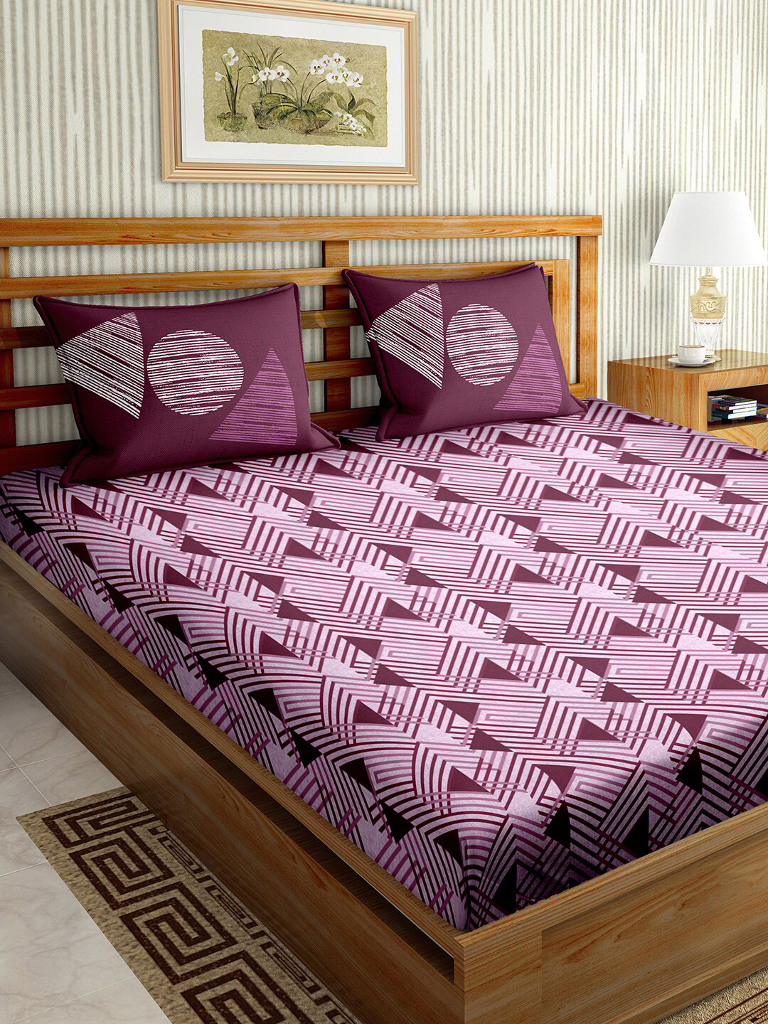 

BELLA CASA Pink & Purple Geometric 160 TC King Bedsheet with 2 Pillow Covers