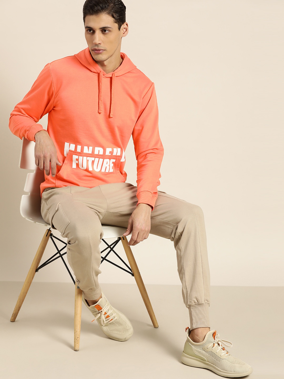 

ether Men Peach-Coloured & White Typography Print Hooded Sweatshirt