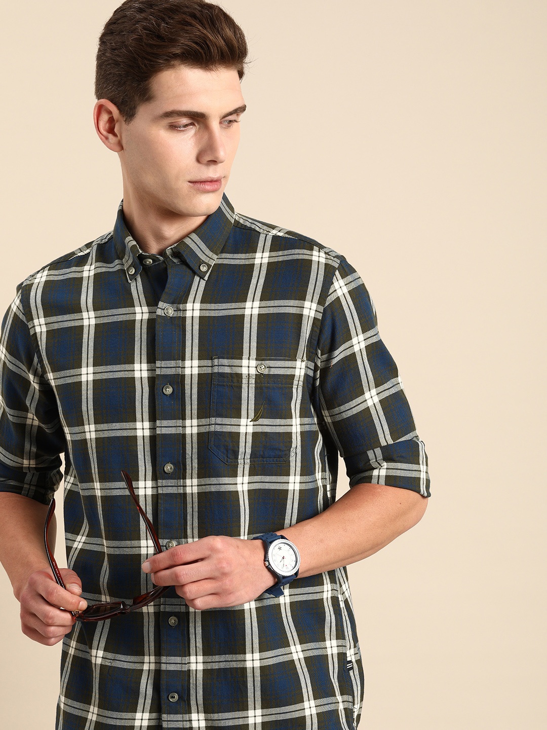 

Nautica Men Blue & Olive Green Classic Fit Tartan Checked Pure Cotton Casual Shirt