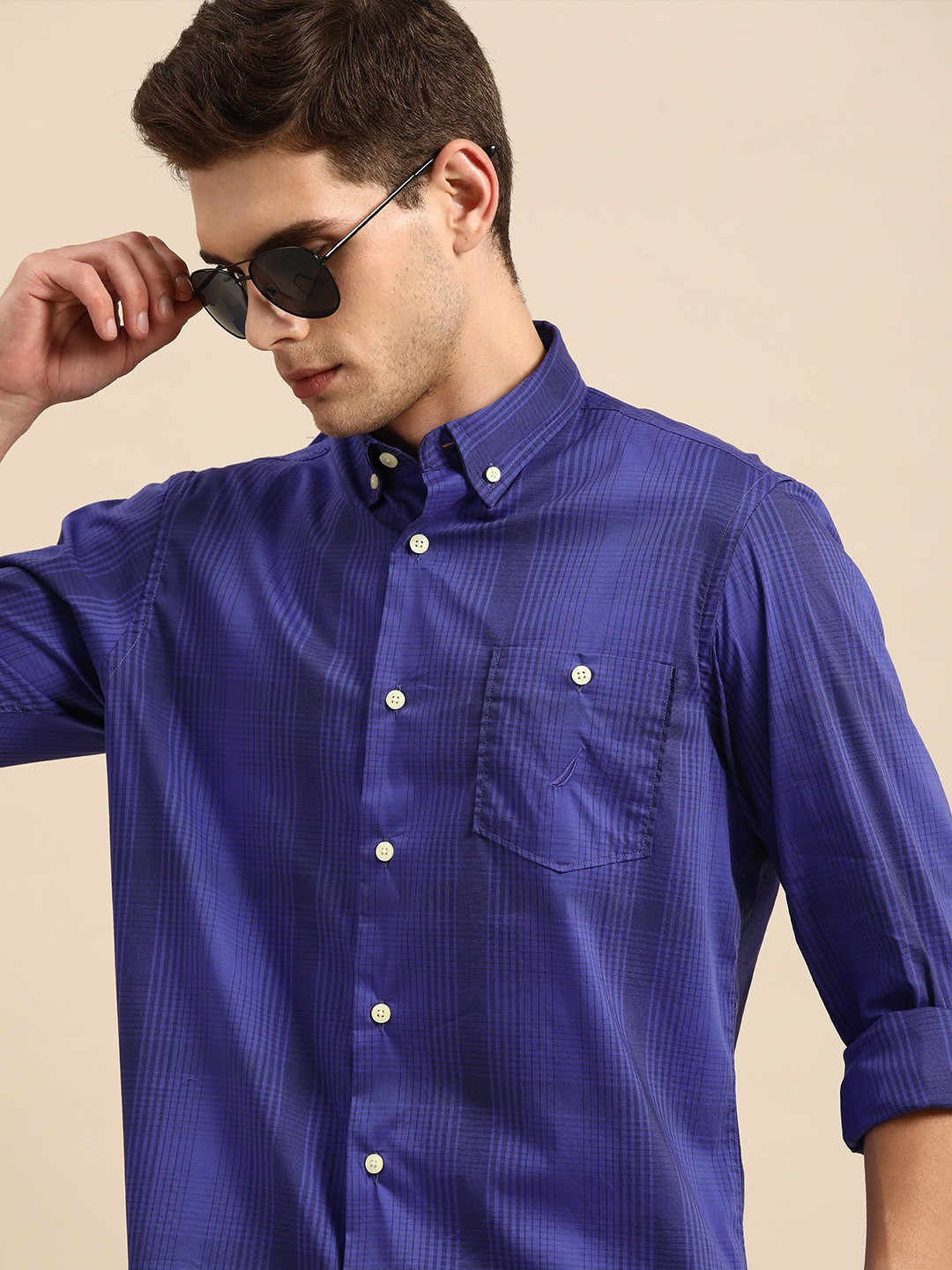 

Nautica Men Blue Regular Fit Opaque Striped Casual Shirt