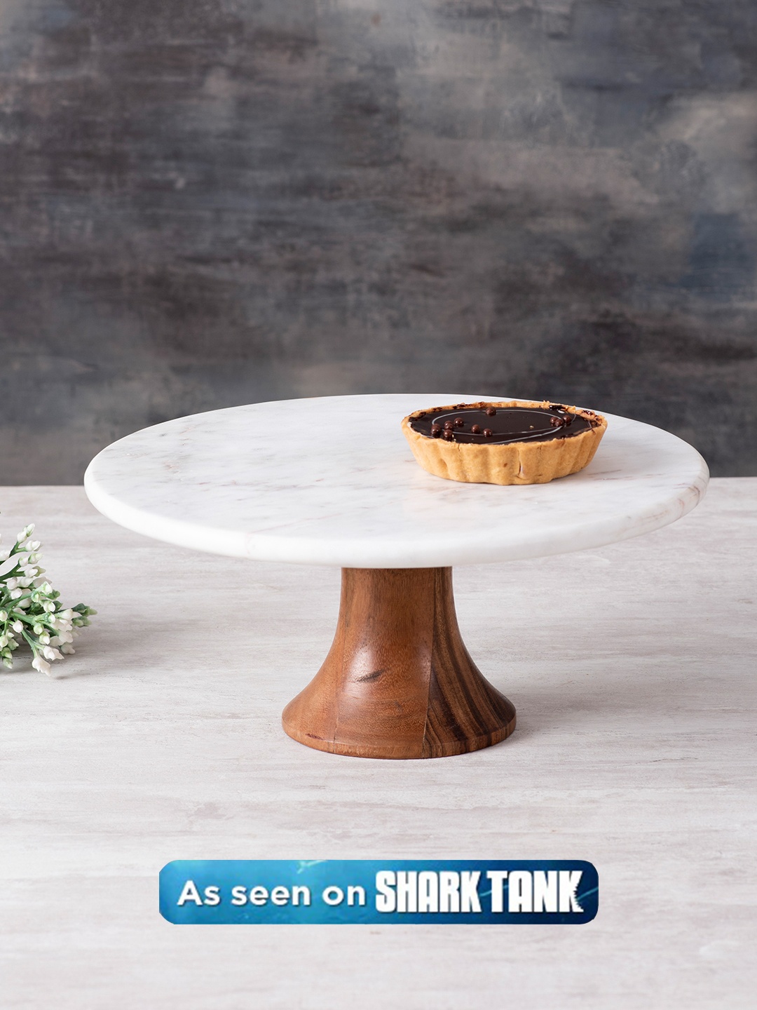

nestroots Brown & White Wooden Cake Stand