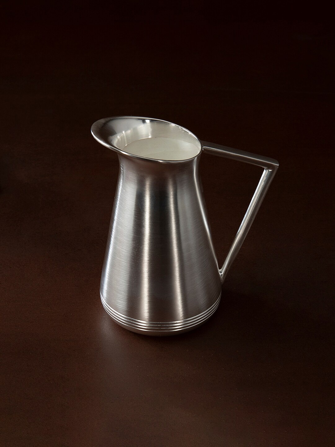 

ellementry Silver-Toned Water Jug